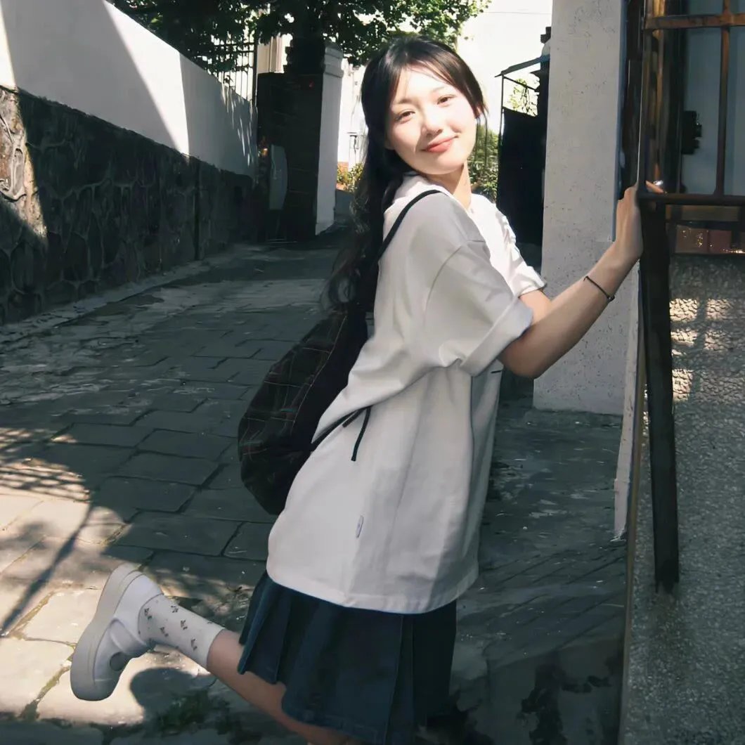 狡猾的保姆